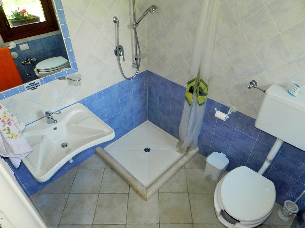 Bed and Breakfast Chicchiritanos Монти Номер фото