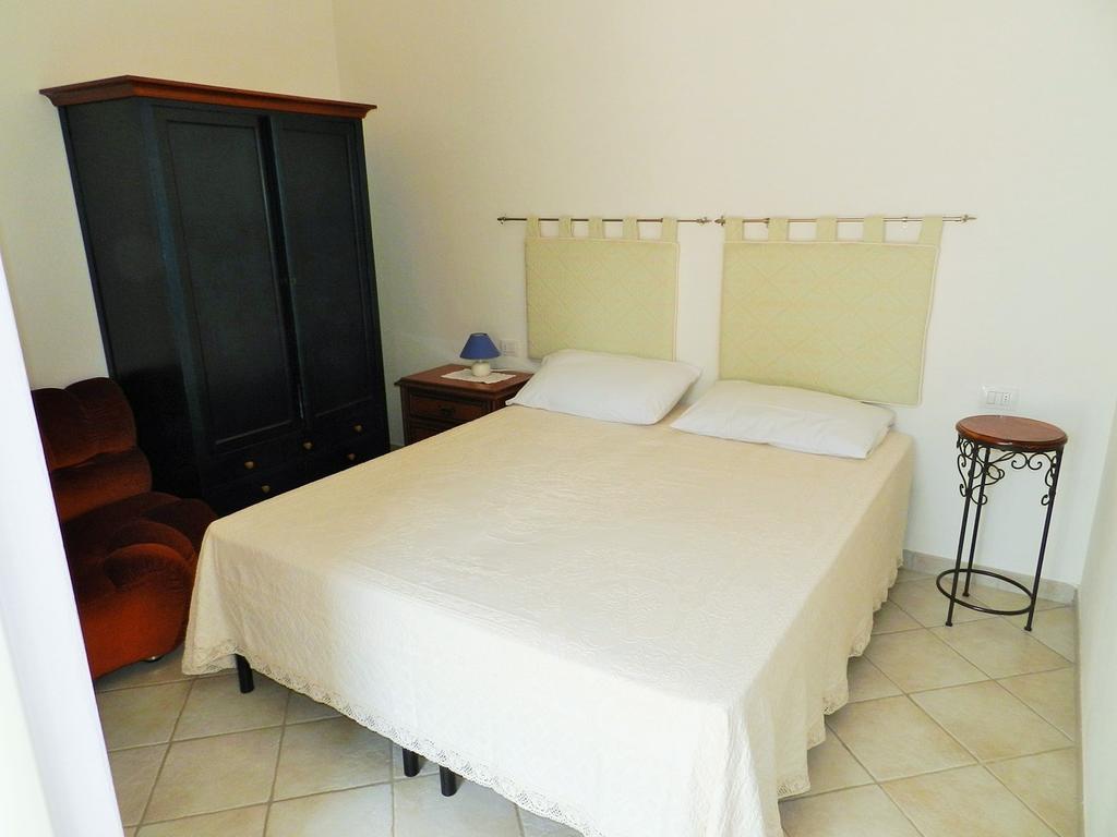 Bed and Breakfast Chicchiritanos Монти Номер фото